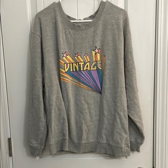 vintage canvas Tops - 🩷Vintage Canvas Gray Vintage Graphic womens sweatshirt size medium